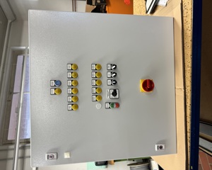 Control cabinet silo filling